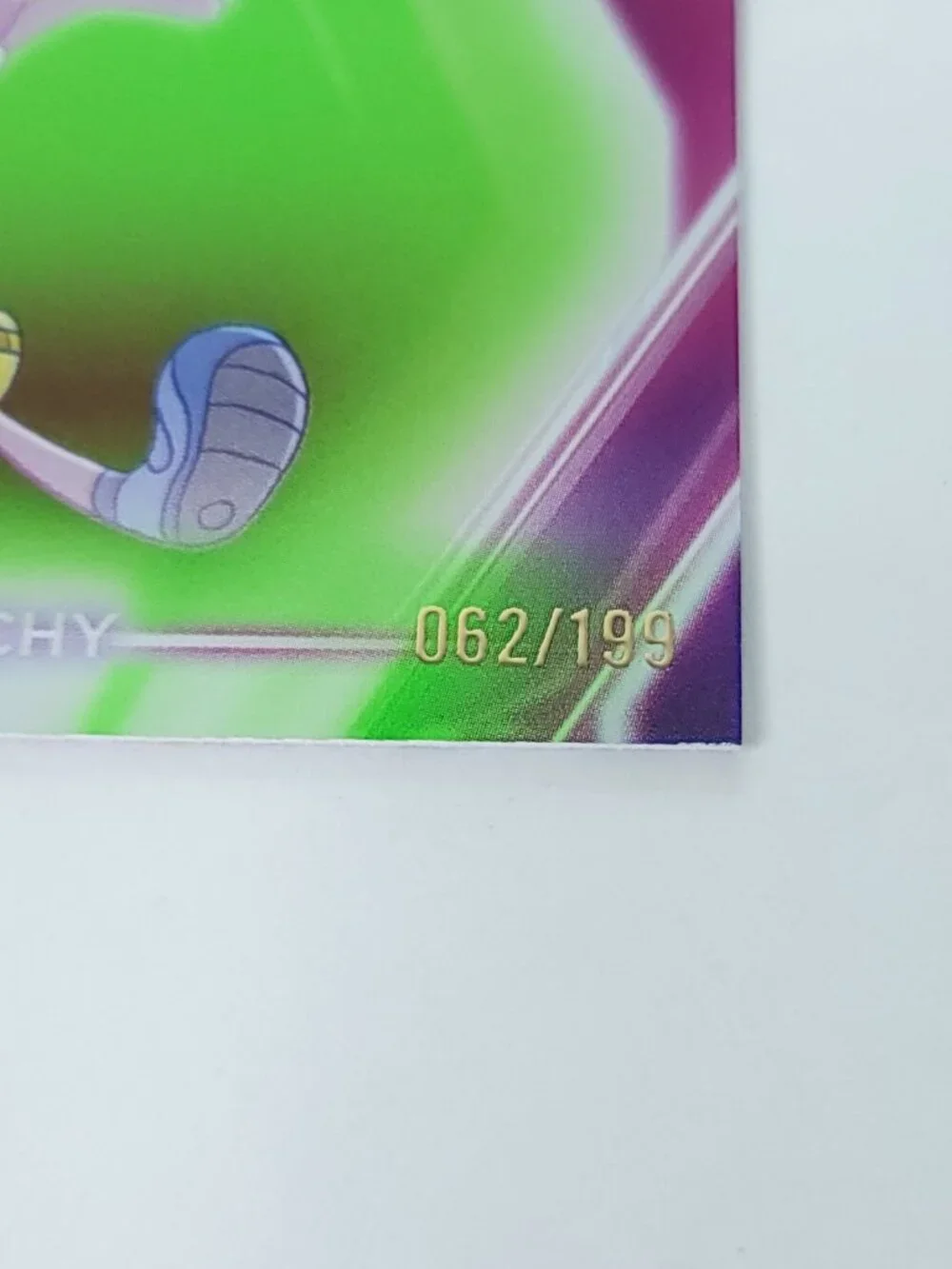 Bloofy Pouchy Topps 2026 Disney Neon Holo Parallel Refractor Limited 062/199 - Picture 2 of 4